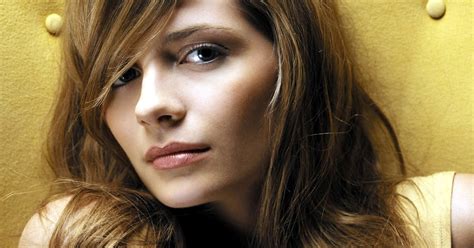 Ngắm tạm mấy em xinh xinh này vậy Beautifull Bikini Girl Bikini