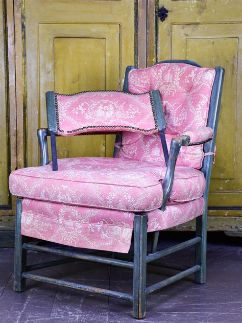 Antique french Provincial armchair – Chez Pluie