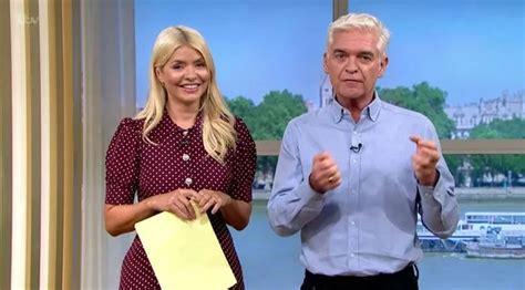 This Morning In Chaos As Producers Forced To Cut Nude Segment During Opening Titles Daily Star