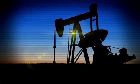 Petróleo de Texas WTI cerró este 06 de octubre en USD 40 67 y Brent