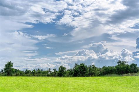 Beautiful sky background and wallpaper of white and gray clouds in blue sky 7643730 Stock Photo ...