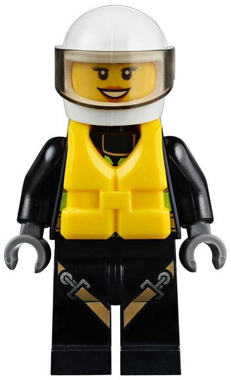 Конструктор LEGO City 60106 Набор для начинающих пожарных — купить в ...