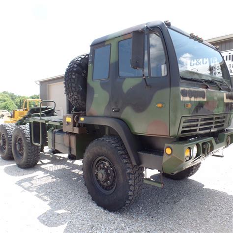 Semi truck 1998 MTV M1088 military for sale