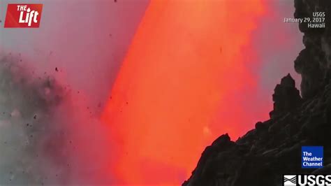 This incredible lava flow off of a volcano in Hawaii will mesmerize you