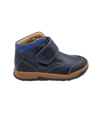 Botas de piel con velcro para niños marca Pablosky en color oceano