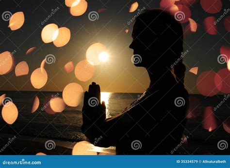 Woman Praying Or Meditating Stock Image Image Of Ocean Concentration