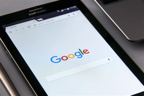 Обзор лучших планшетов с экраном 7 дюймов в 2025 году с обзором ...