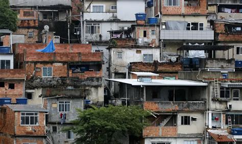 Favelas representam quase 10 dos domicílios no Brasil diz IBGE Vero