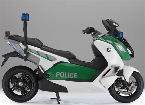 BMW's electric police scooter - webBikeWorld