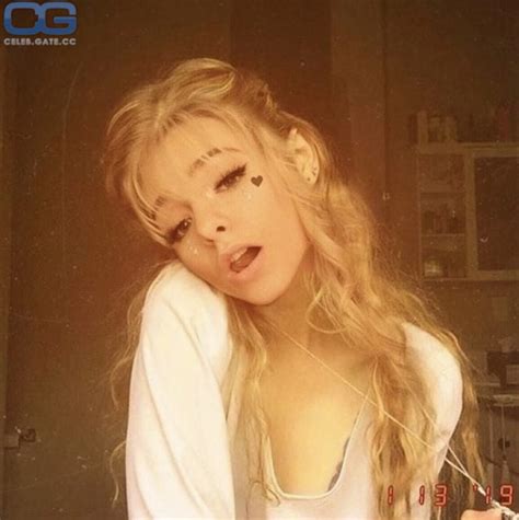 Zoe LaVerne Nude Pictures Photos Playboy Naked Topless Fappening