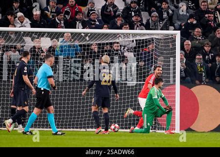 Benfica S Vangelis Pavlidis Celebrates After Benfica S Kerem Akturkoglu