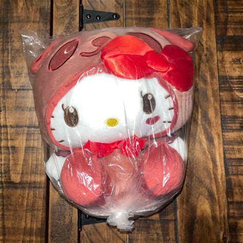 HELLO KITTY PLUSH *If you have any questions, want... - Depop