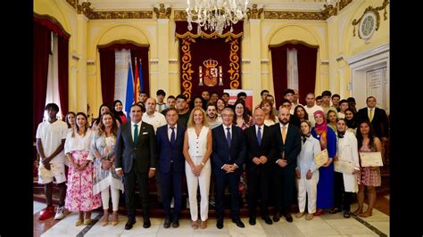 Entregados los diplomas de la Escuela de Hostelería de Melilla YouTube