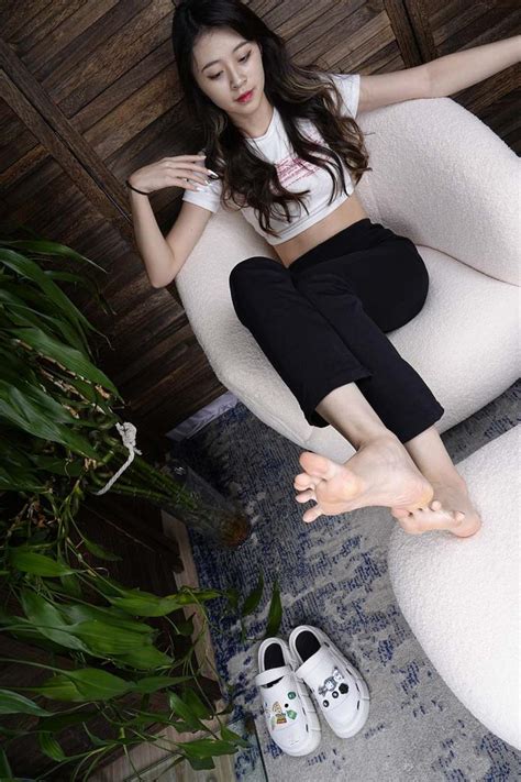 [sexy Asian Girls Feet]vol 021 超级女生liyuner的性感的大脚丫 裸足[138p／2 59gb] Sexy Asian Girls Feet无水印原版资源