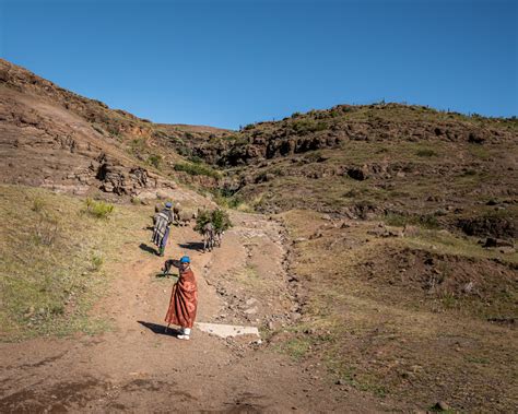 Lesotho – The Kingdom in the Sky | Zigzagging with Bill and Paige