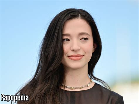 Mikey Madison Nude OnlyFans Leaks Photo Fapopedia