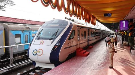 Pm Modi Flags Off Mumbai Goa Vande Bharat Express Route Timing