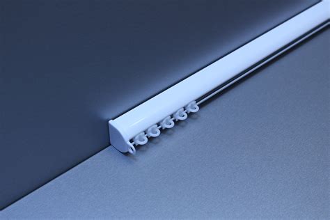 Профильный карниз Мастер 033