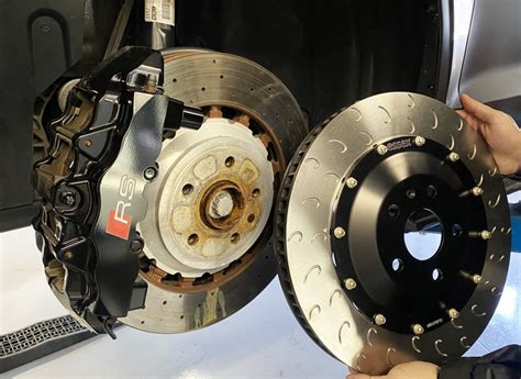 Audi Rs Brakes Oil Service Carsx