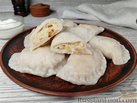 Вареники, рецепты на RussianFood.com: 684 рецепта вареников