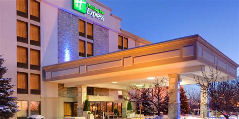 Holiday Inn Express Flint-Campus Area Hotel by IHG