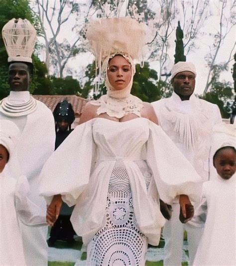 The best looks from beyoncé s black is king visual album – Artofit