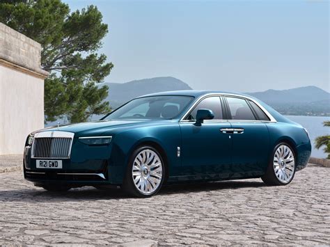 Rolls Royce Ghost Series Ii 2025 Pictures Information And Specs