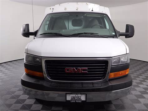 Pre Owned 2014 Gmc Savana Commercial Cutaway Work Van Rwd Specialty Vehicle