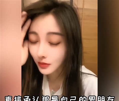 百万女网红直播间出现睡衣男，墨子梦慌张下播网友礼物女神