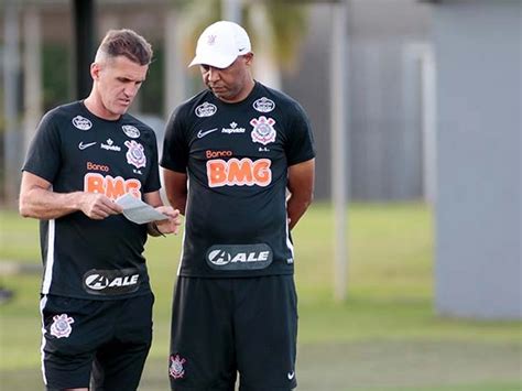 Desfalcado Corinthians recebe o América MG pela Copa do Brasil