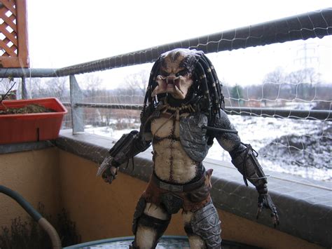 Custom Hot Toys Predator With Berserker Body Rpf Costume And Prop Maker Community