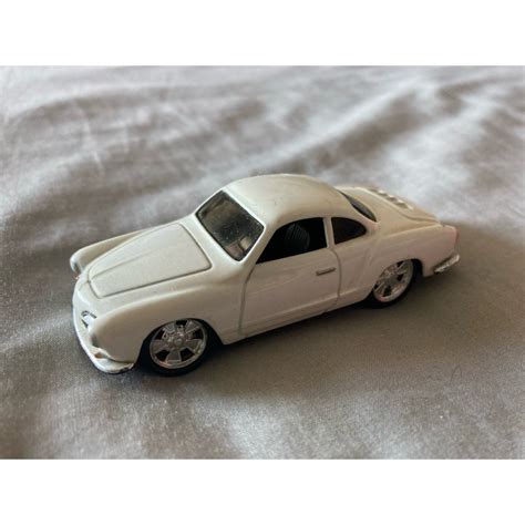 Carrinho Hot Wheels Volkswagen Karmann Ghia Shopee Brasil