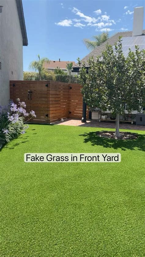 Fake Grass in Front Yard. Turf in home. Turf in yard. Turf in backyard ...