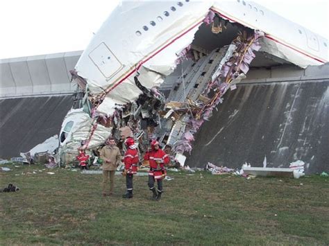 Cool Jet Airlines: Airbus A340 crash