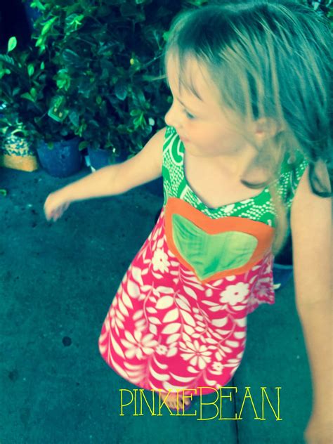Pinkie Bean: TwirlyGirl Dress Review and Coupon Code