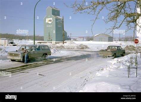 Alberta Wheat Pool Grain Elevator In Wembley Alberta 32672459002 O