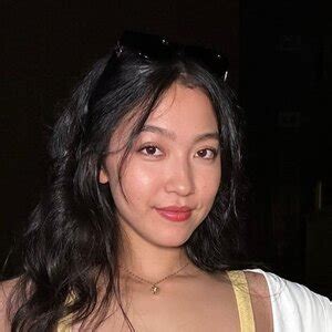 Cloud Crystal ASMR CloudCrystal Crystaldiahmond Crystalllmethhh Nude Leaks OnlyFans