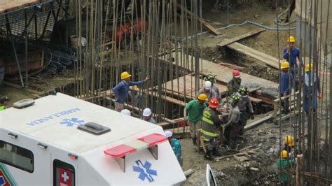 Obreros Lesionados En El Centro De Medellín Reciben Atención Médica