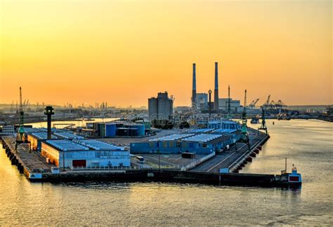 Port of Le Havre in France stock image. Image of boat - 21552351