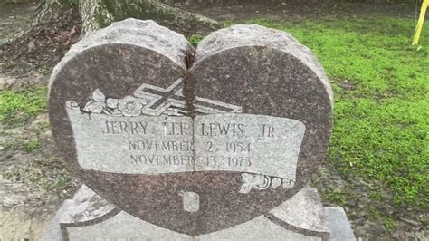 Jerry Lee Lewis Grave 121422 Youtube