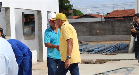 Dr Pessoa Visita Obra De Cmei Na Zona Leste De Teresina Viagora