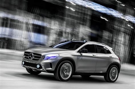 Mercedes-Benz GLA Official Photos, Video and Specs | eMercedesBenz