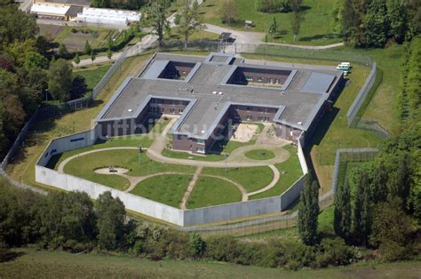 Rostock aus der Vogelperspektive Blick auf Klinik für Forensische