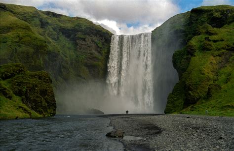 Download Nature Skógafoss 4k Ultra HD Wallpaper