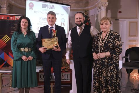 AOSR Vice President Prof Dr Eng Doina Banciu Presented Two Awards