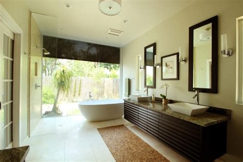 25 Modern Luxury Master Bathroom Design Ideas