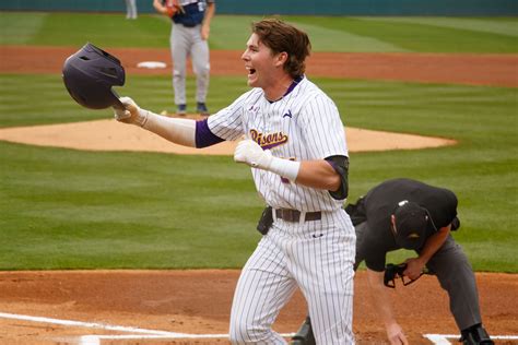 Fans are debating the average salary triple a baseball versus majors 11