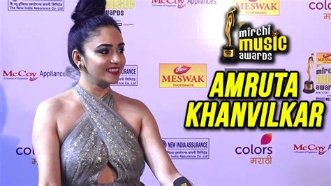 Amruta Khanvilkar At Mirchi Music Award Marathi Marathi Actress