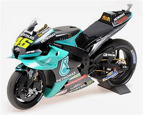 Minichamps Yamaha Yzr M Motogp Valentino Rossi Scale Model