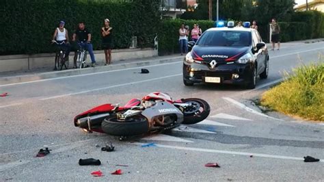 Muore In Moto A Anni Il Luogo Dell Incidente A Istrana Youtube